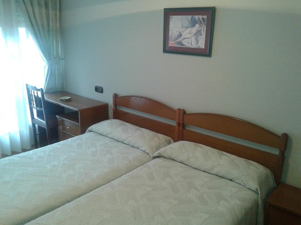 Hostal Les Bedules Oseja de Sajambre Bagian luar foto